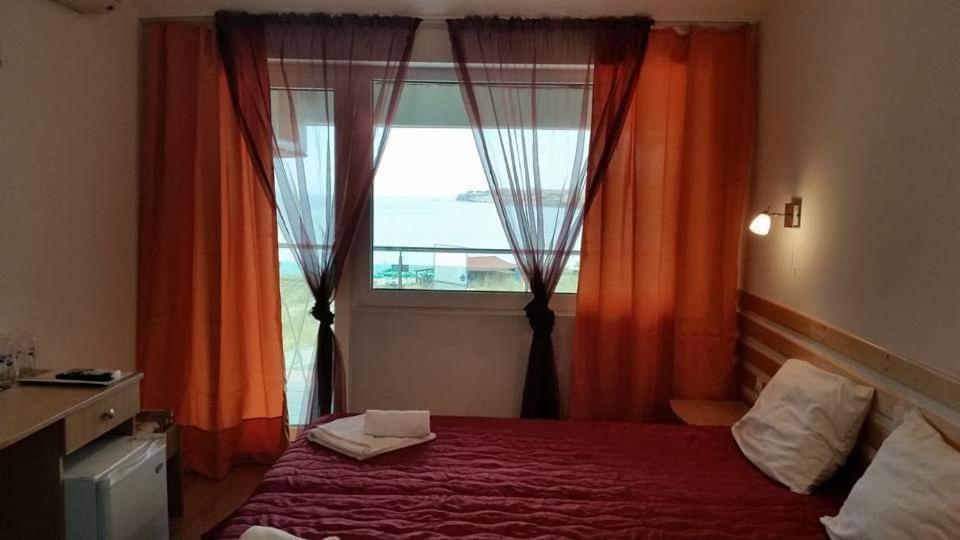 Hotel Lozite Sozopol Esterno foto