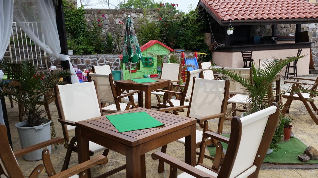 Hotel Lozite Sozopol Esterno foto