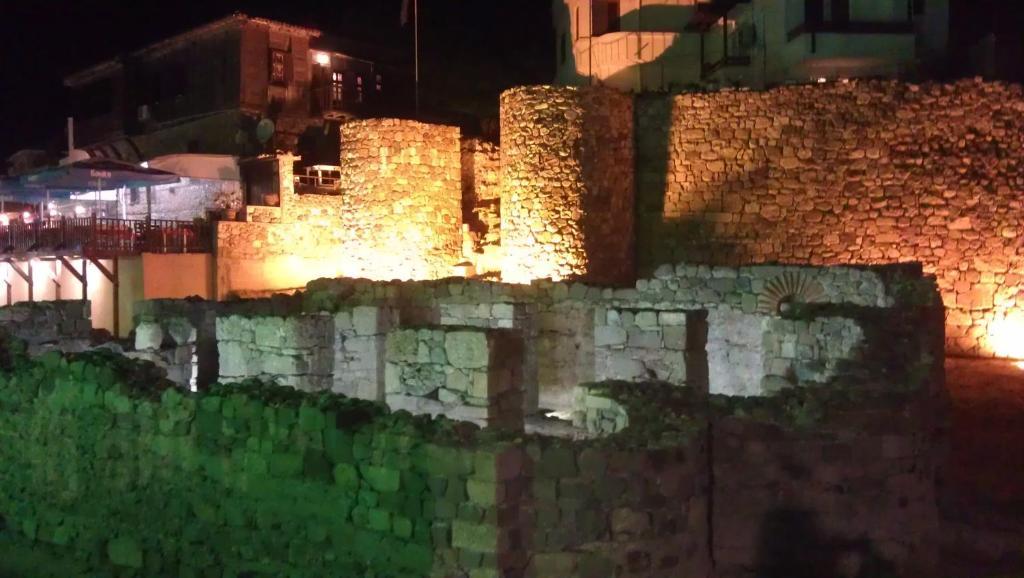 Hotel Lozite Sozopol Esterno foto